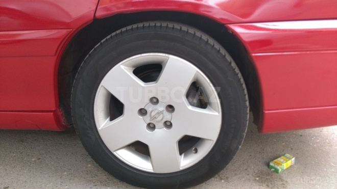 Opel Omega 2002, 178,000 km - 2.0 l - Bakı