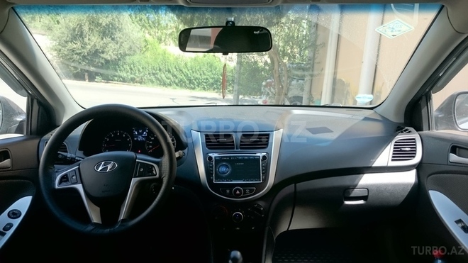Hyundai Accent 2012, 108,000 km - 1.6 l - Bakı