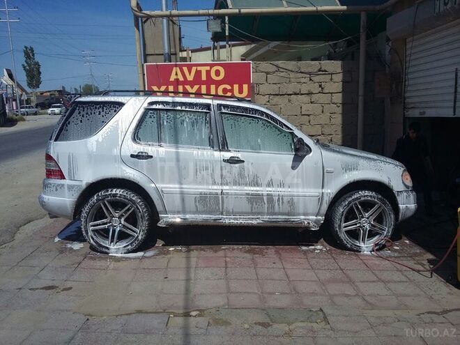 Mercedes ML 320 1999, 230,000 km - 3.2 l - Bakı