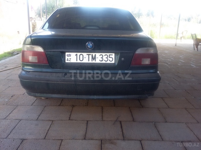 BMW 528 1996, 328,100 km - 2.8 l - Sabirabad