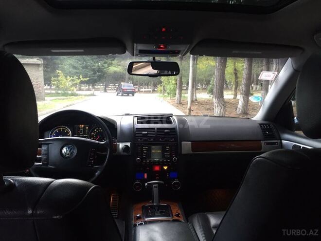 Volkswagen Touareg 2006, 143,000 km - 4.2 l - Sumqayıt