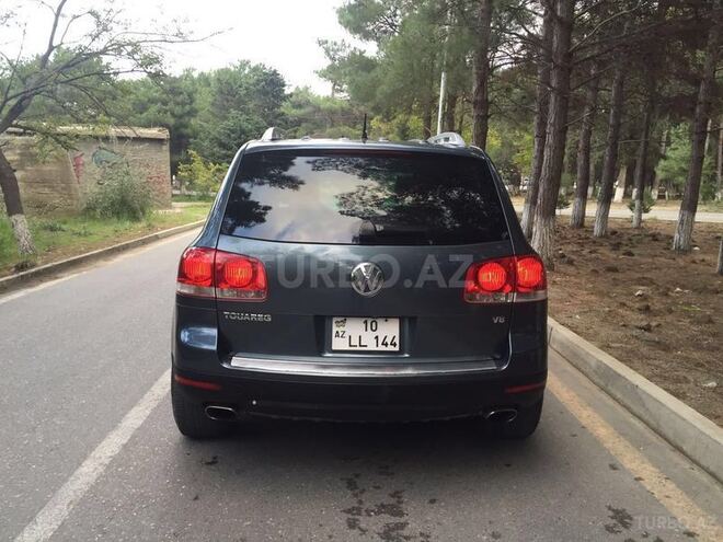 Volkswagen Touareg 2006, 143,000 km - 4.2 l - Sumqayıt