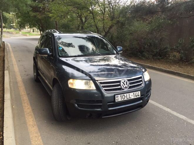 Volkswagen Touareg 2006, 143,000 km - 4.2 l - Sumqayıt
