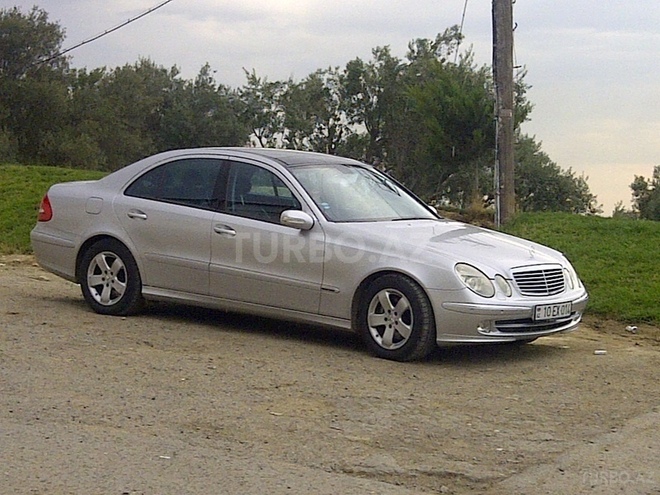 Mercedes E 320 2002, 240,000 km - 3.2 l - Bakı