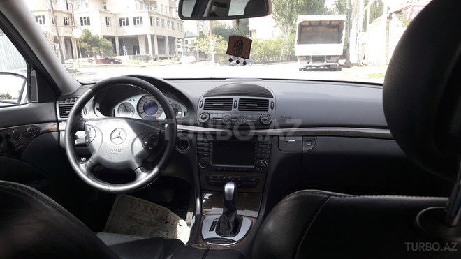 Mercedes E 320 2002, 240,000 km - 3.2 l - Bakı