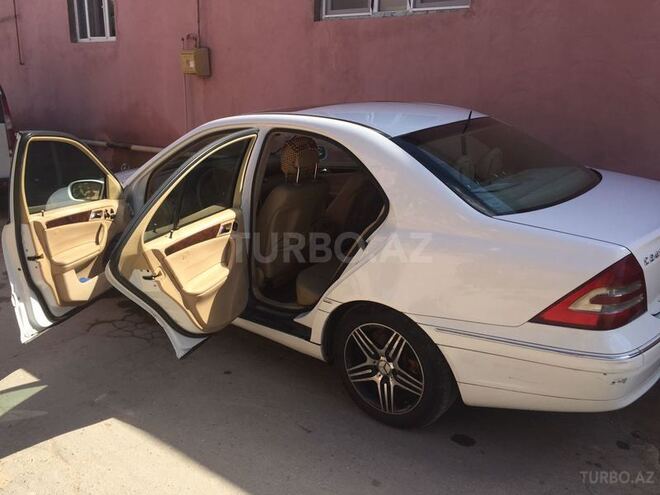 Mercedes C 240 2001, 213,413 km - 0.2 l - Bakı