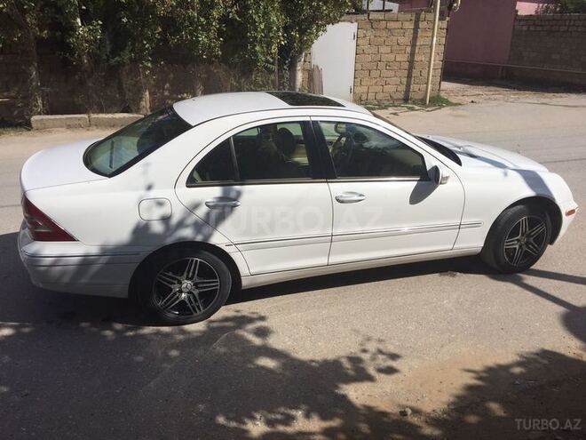 Mercedes C 240 2001, 213,413 km - 0.2 l - Bakı