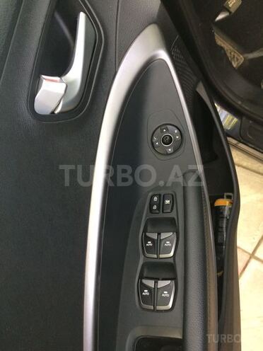 Hyundai Santa Fe 2013, 67,000 km - 2.4 l - Bakı