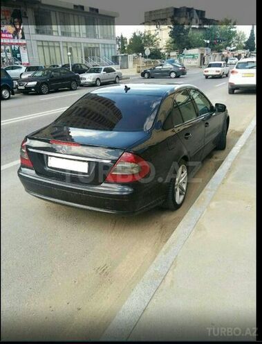 Mercedes E 220 2008, 270,000 km - 0.2 l - Bakı