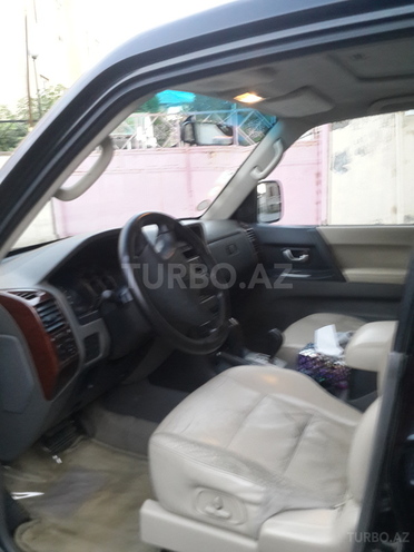 Mitsubishi Pajero 2005, 250,000 km - 3.0 л - Zaqatala