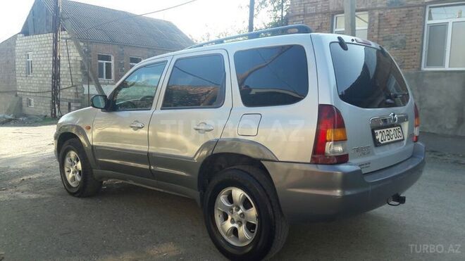 Mazda Tribute 2000, 264,000 km - 3.0 l - Gəncə