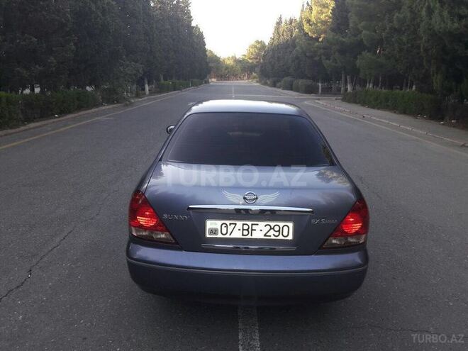 Nissan Sunny 2003, 250,000 km - 1.6 л - Sumqayıt