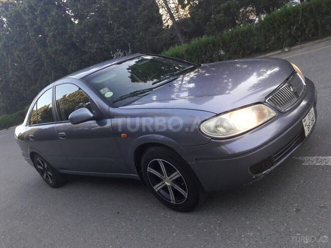 Nissan Sunny 2003, 250,000 km - 1.6 л - Sumqayıt