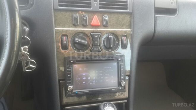 Mercedes E 280 1996, 378,000 km - 2.8 l - Bakı