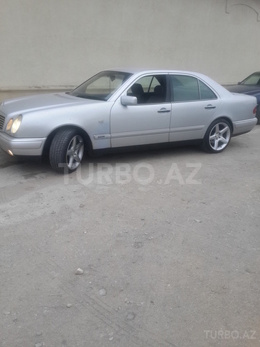 Mercedes E 280 1996, 378,000 km - 2.8 l - Bakı