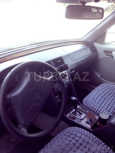Mercedes C 230 2000, 285,000 km - 0.3 л - Gəncə