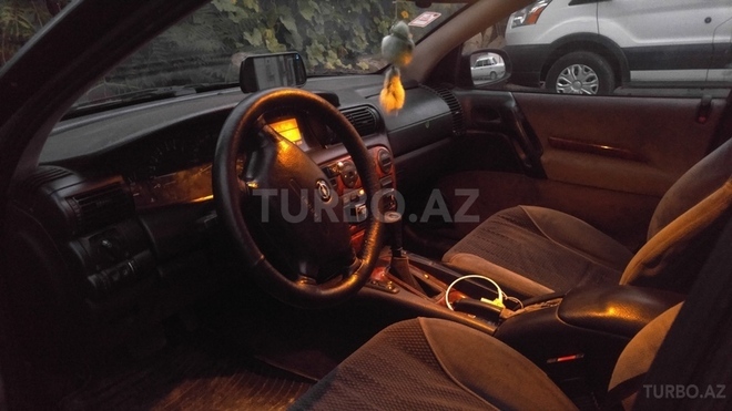 Opel Omega 1996, 250,000 km - 2.0 l - Bakı