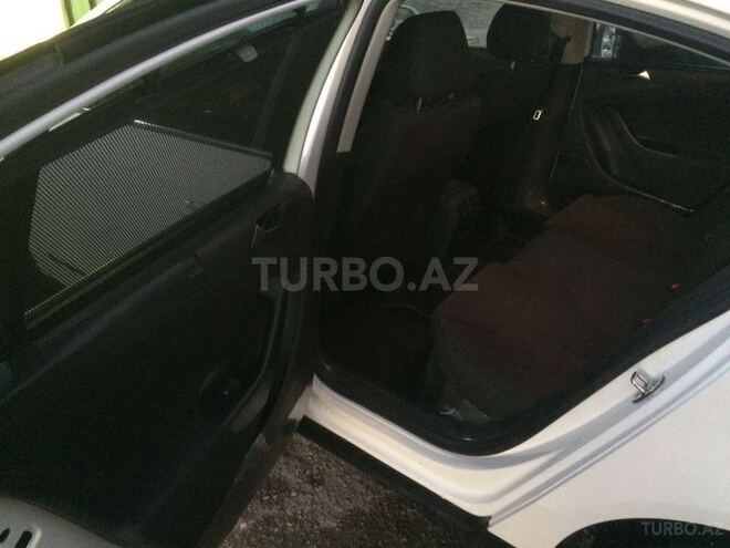 Volkswagen Passat 2010, 140,000 km - 1.8 l - Bakı