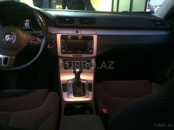 Volkswagen Passat 2010, 140,000 km - 1.8 l - Bakı