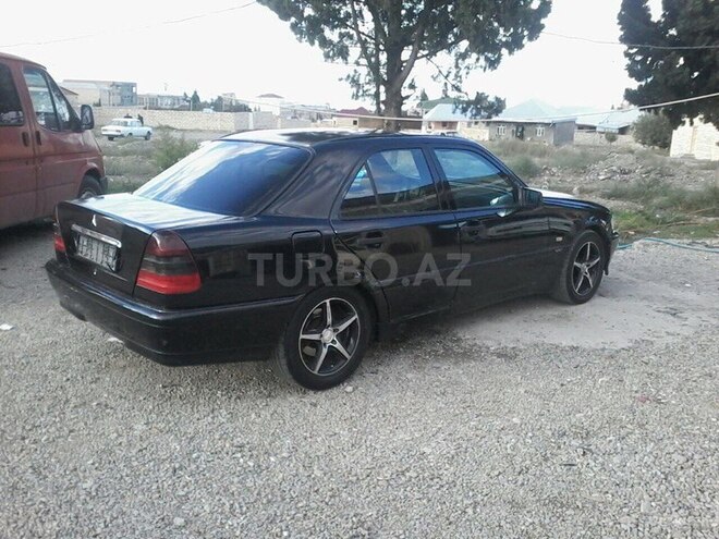 Mercedes C 240 1998, 345,000 km - 2.4 l - Gəncə