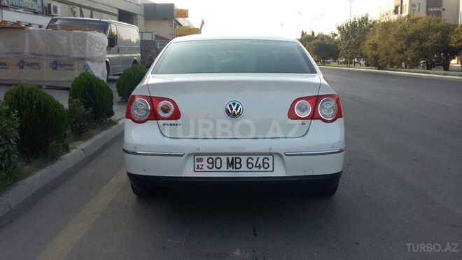 Volkswagen Passat 2010, 104,000 km - 1.8 l - Bakı