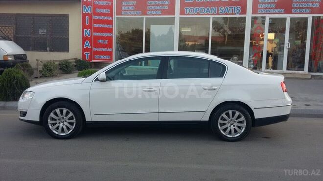 Volkswagen Passat 2010, 104,000 km - 1.8 l - Bakı