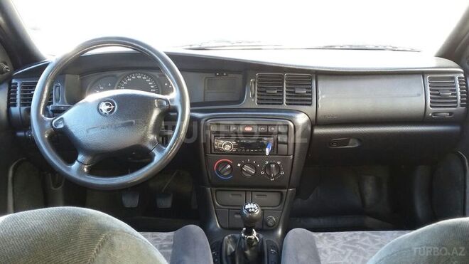 Opel Vectra 1998, 335,896 km - 1.6 l - Bakı