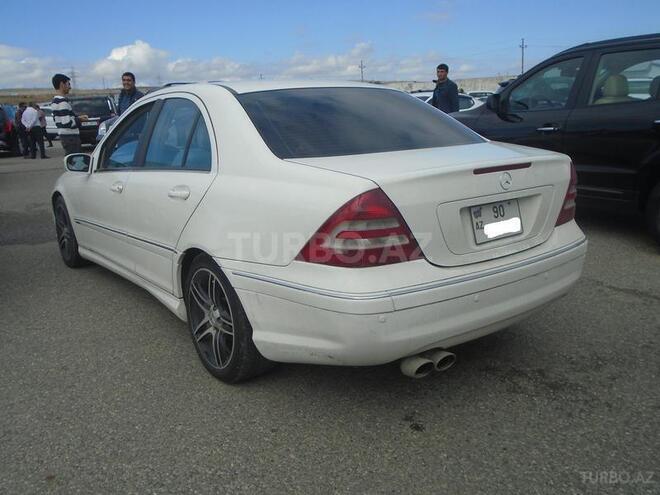 Mercedes C 230 2005, 214,000 km - 2.5 l - Bakı