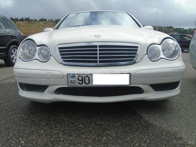 Mercedes C 230 2005, 214,000 km - 2.5 l - Bakı