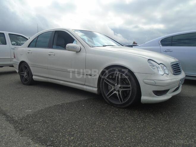Mercedes C 230 2005, 214,000 km - 2.5 l - Bakı