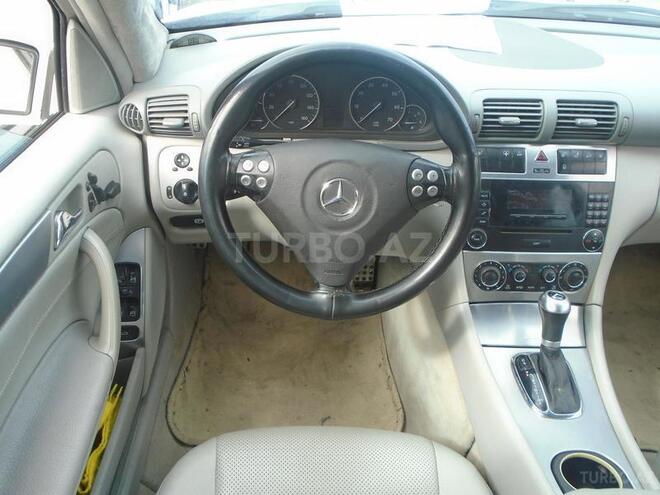 Mercedes C 230 2005, 214,000 km - 2.5 l - Bakı