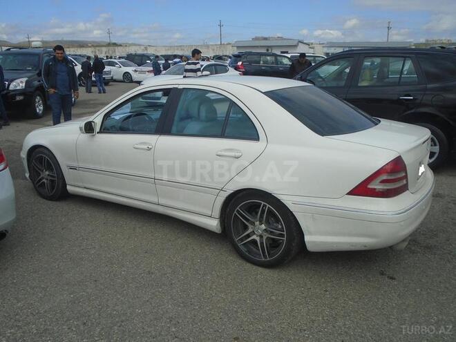 Mercedes C 230 2005, 214,000 km - 2.5 l - Bakı