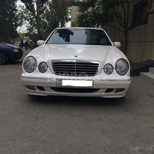 Mercedes E 320 2000, 190,000 km - 3.2 л - Bakı