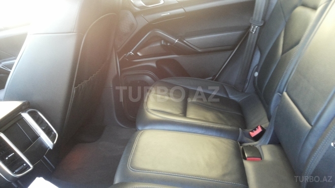 Porsche Cayenne 2012, 108,000 km - 3.6 л - Bakı