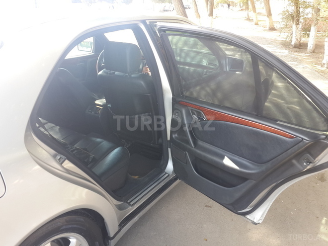 Mercedes E 220 1998, 150,000 km - 2.2 l - Sumqayıt