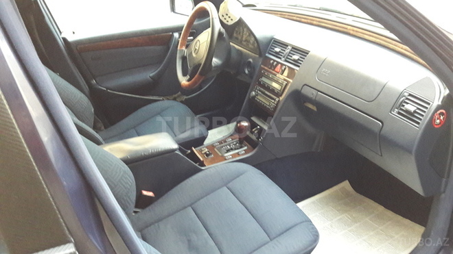 Mercedes C 240 1998, 298,547 km - 2.4 l - Bakı