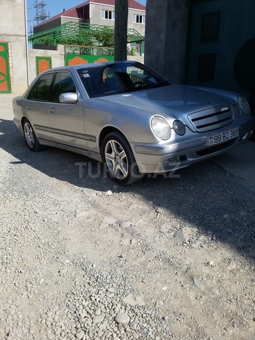 Mercedes E 220 2000, 442,158 km - 2.2 l - Sumqayıt