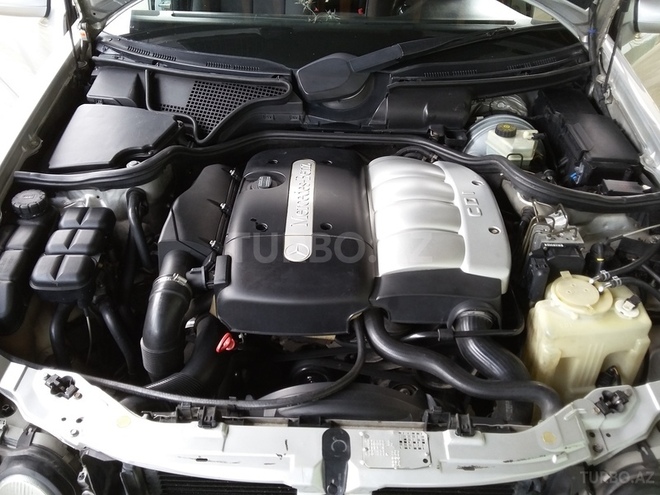 Mercedes E 220 2000, 442,158 km - 2.2 l - Sumqayıt