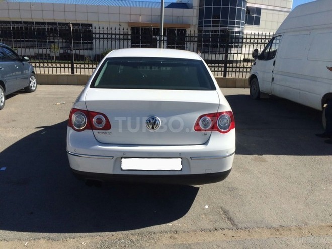 Volkswagen Passat 2010, 139,000 km - 1.8 л - Bakı