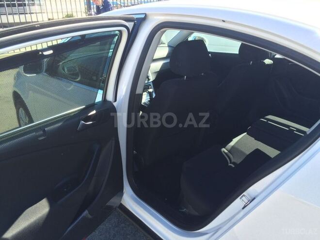 Volkswagen Passat 2010, 139,000 km - 1.8 л - Bakı