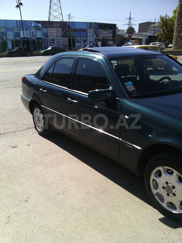 Mercedes C 180 1995, 336,700 km - 1.8 l - Quba