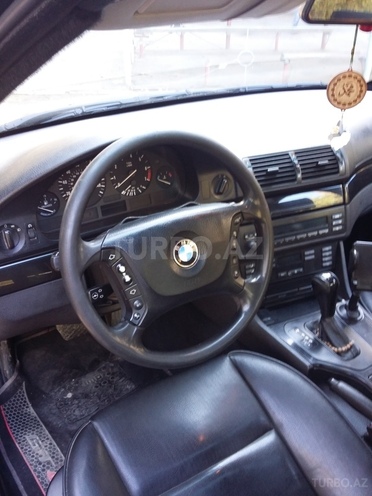 BMW 525 2001, 370,000 km - 2.5 l - Bakı