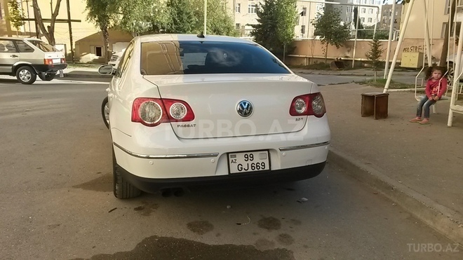 Volkswagen Passat 2007, 150,000 km - 2.0 l - Bakı