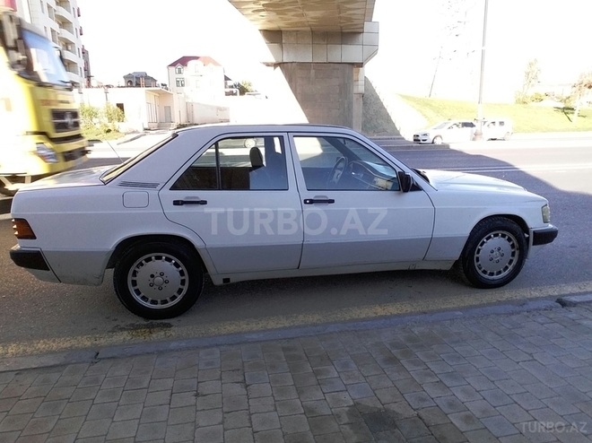 Mercedes 190 1990, 404,492 km - 1.8 л - Bakı
