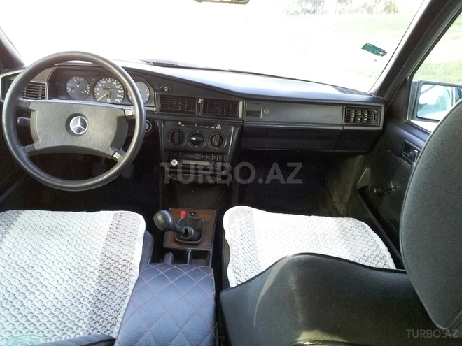 Mercedes 190 1990, 404,492 km - 1.8 л - Bakı