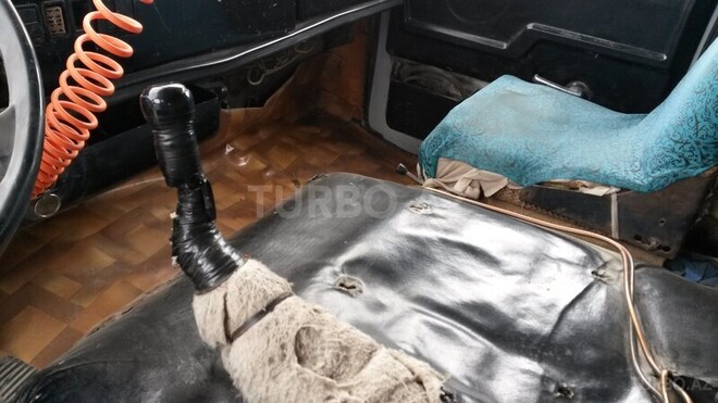 KamAz 55111 1990, 240,000 km - 11.0 l - Mingəçevir