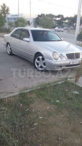 Mercedes E 200 2000, 301,200 km - 2.0 l - Bakı