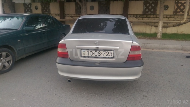 Opel Vectra 1997, 318,000 km - 1.8 л - Bakı