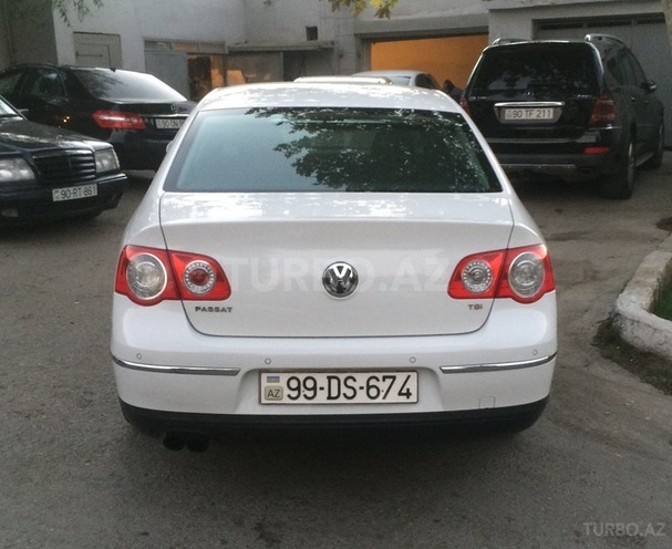Volkswagen Passat 2011, 104,000 km - 1.8 l - Bakı