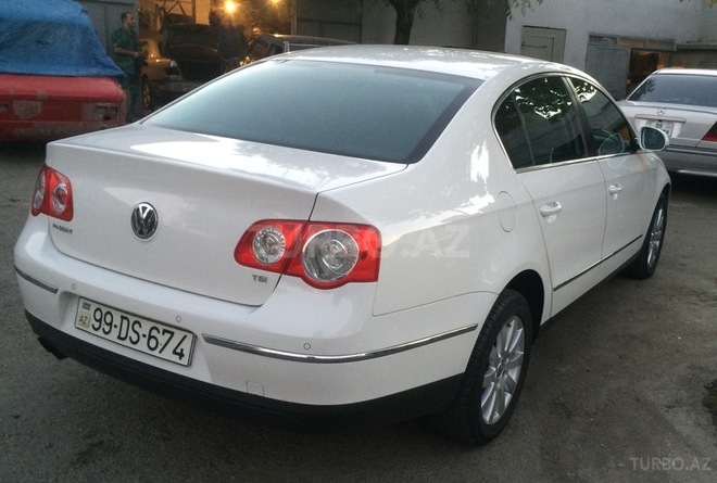 Volkswagen Passat 2011, 104,000 km - 1.8 l - Bakı